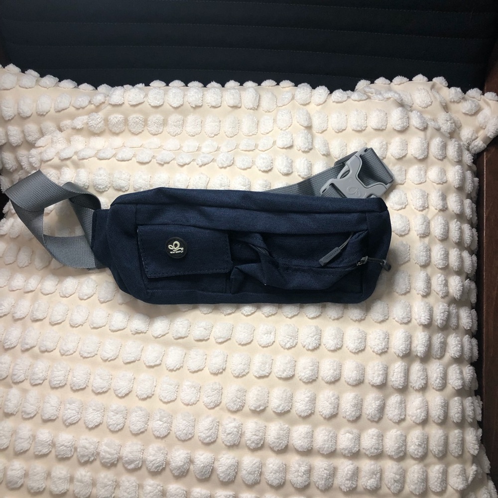 Waterfly Slim Utility pack in Dark Blue